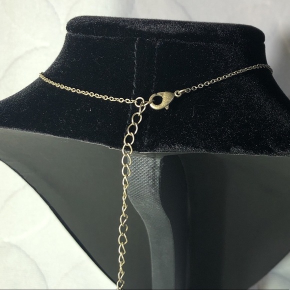 BEAUTIFUL pendant necklace - Picture 3 of 5